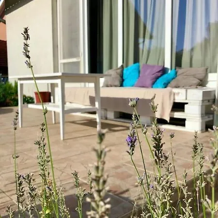 Your Cosy Getaway Halfway Between Lake And Forest * Vonyarcvashegy