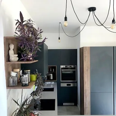 Your Cosy Getaway Halfway Between Lake And Forest * Vonyarcvashegy